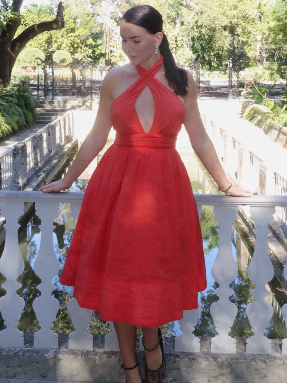 ASTR The Label Red Linen Blend Halter Midi Dress – Size S
